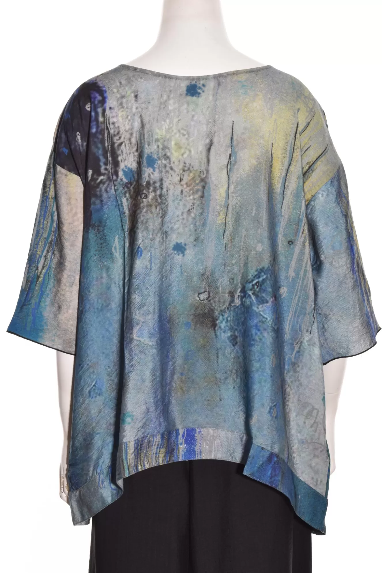 * Tunics>3 Potato. Tunic Top. Blue-Abstract