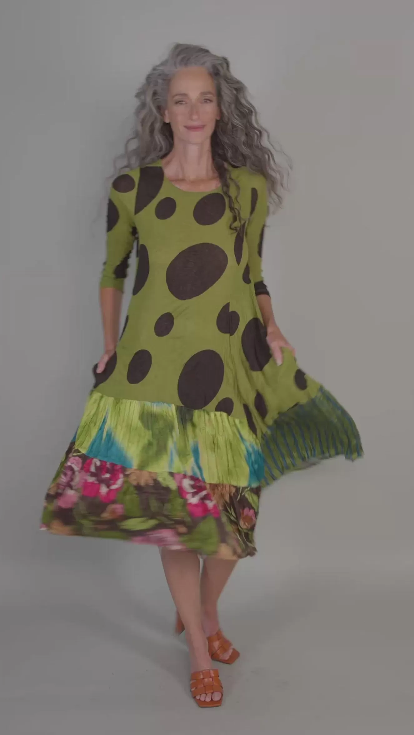 * Boutique-Style Dresses>Alembika. Sara Swing Dress. Olive