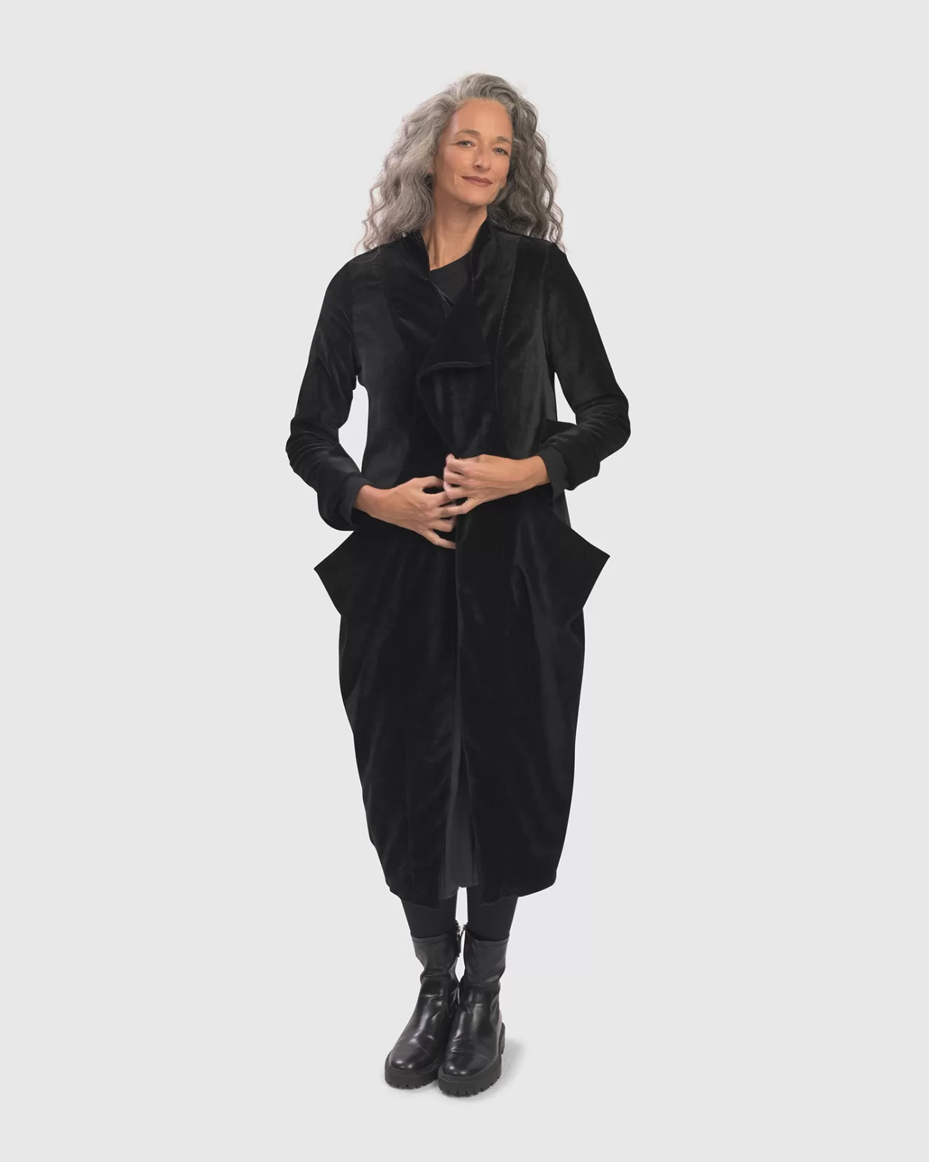 * Jackets>Alembika. The Velvety Soft Drape Jacket. Black