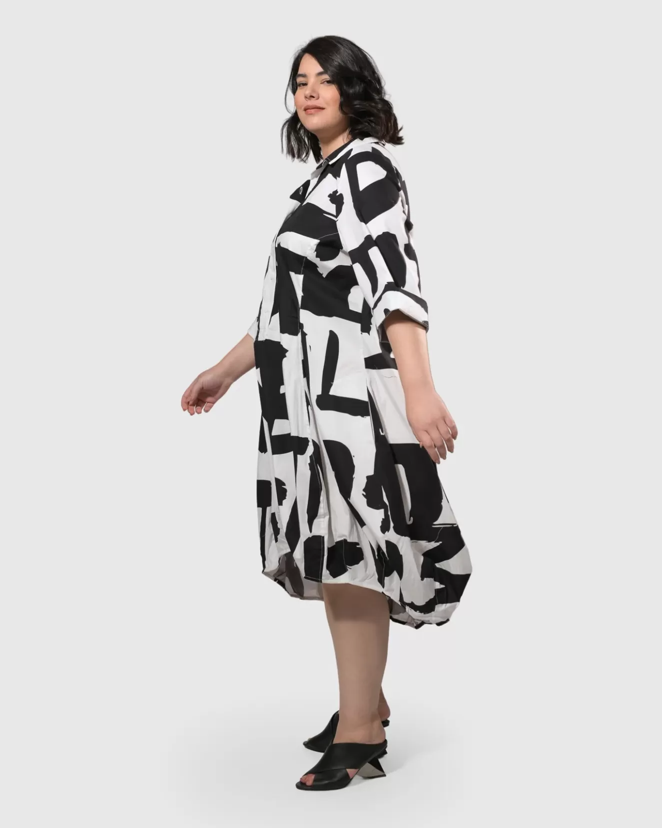 * Boutique-Style Dresses>Alembika. Urban Sheridan Wonderful Dress. Marker