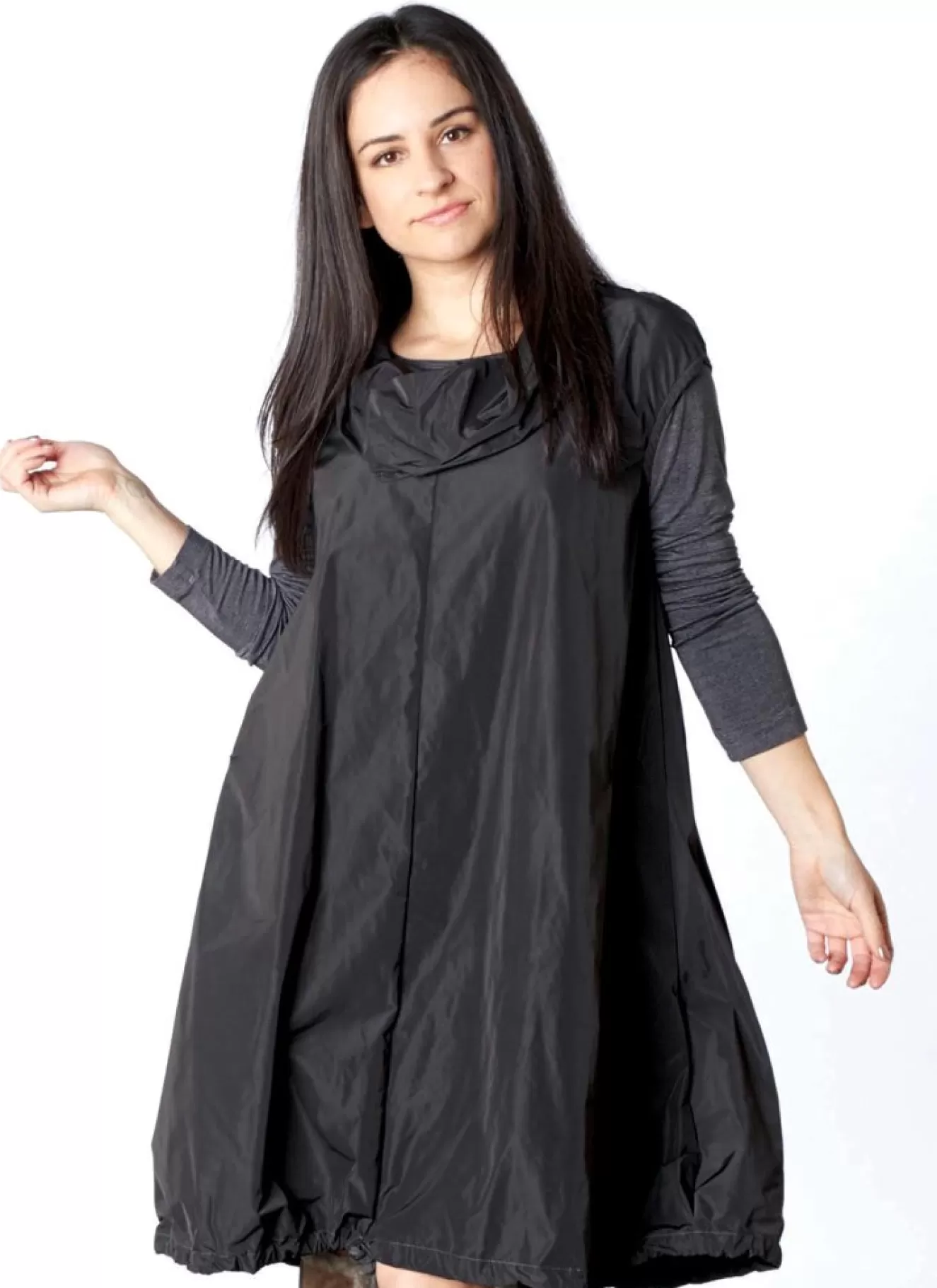 * Tunics>Bryn Walker. Oden Tunic. Black