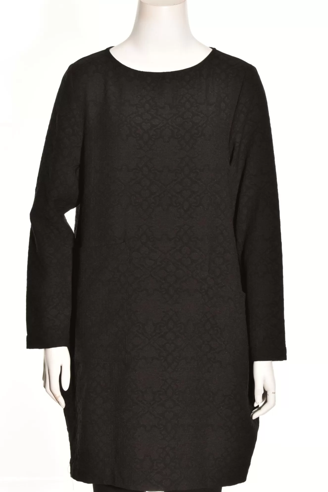 * Tunics>Chalet Et Ceci. Juana Tunic. Black