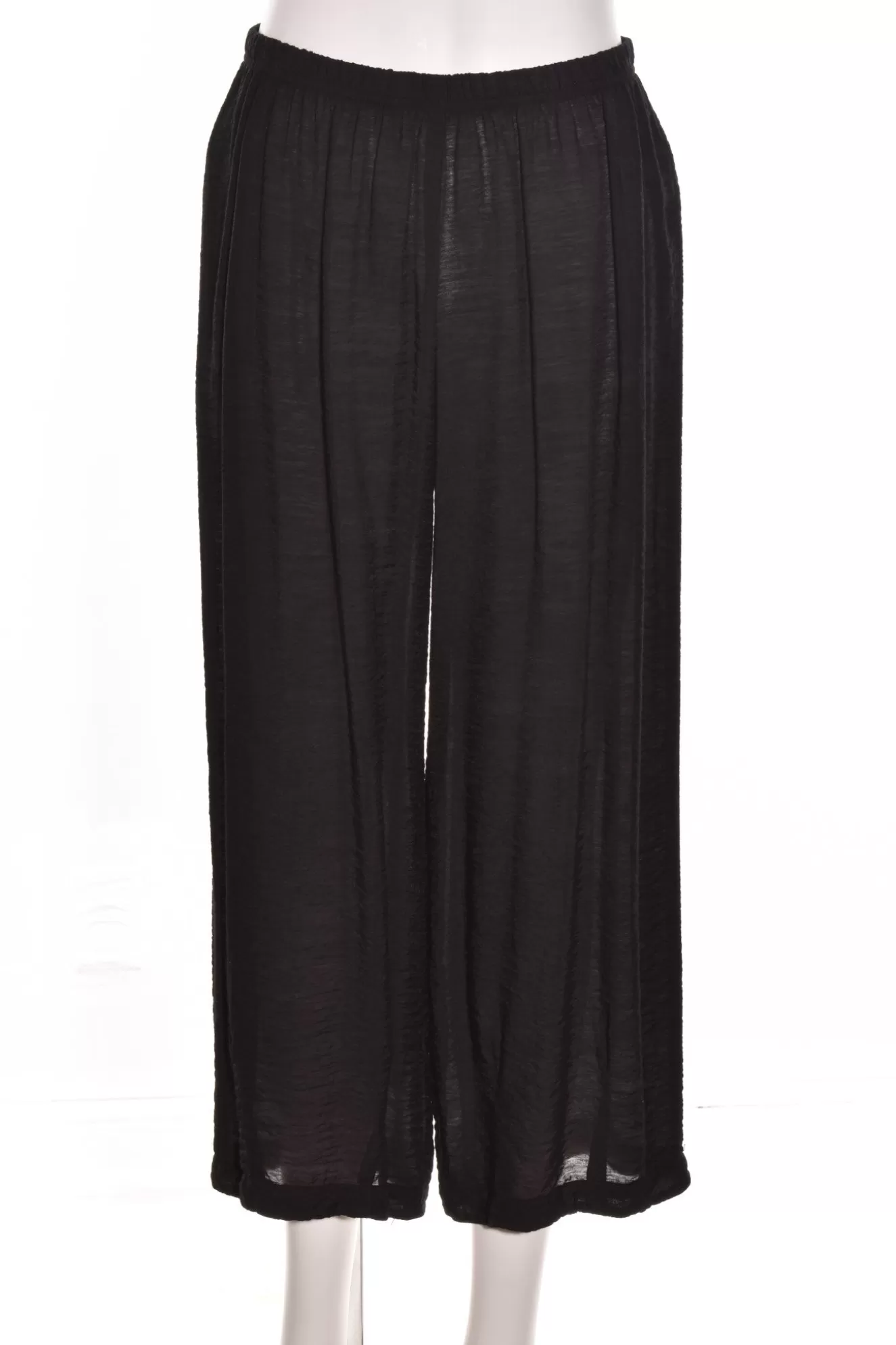 * Pants>Cut Loose. Cropped Pant With Darts. Black-2