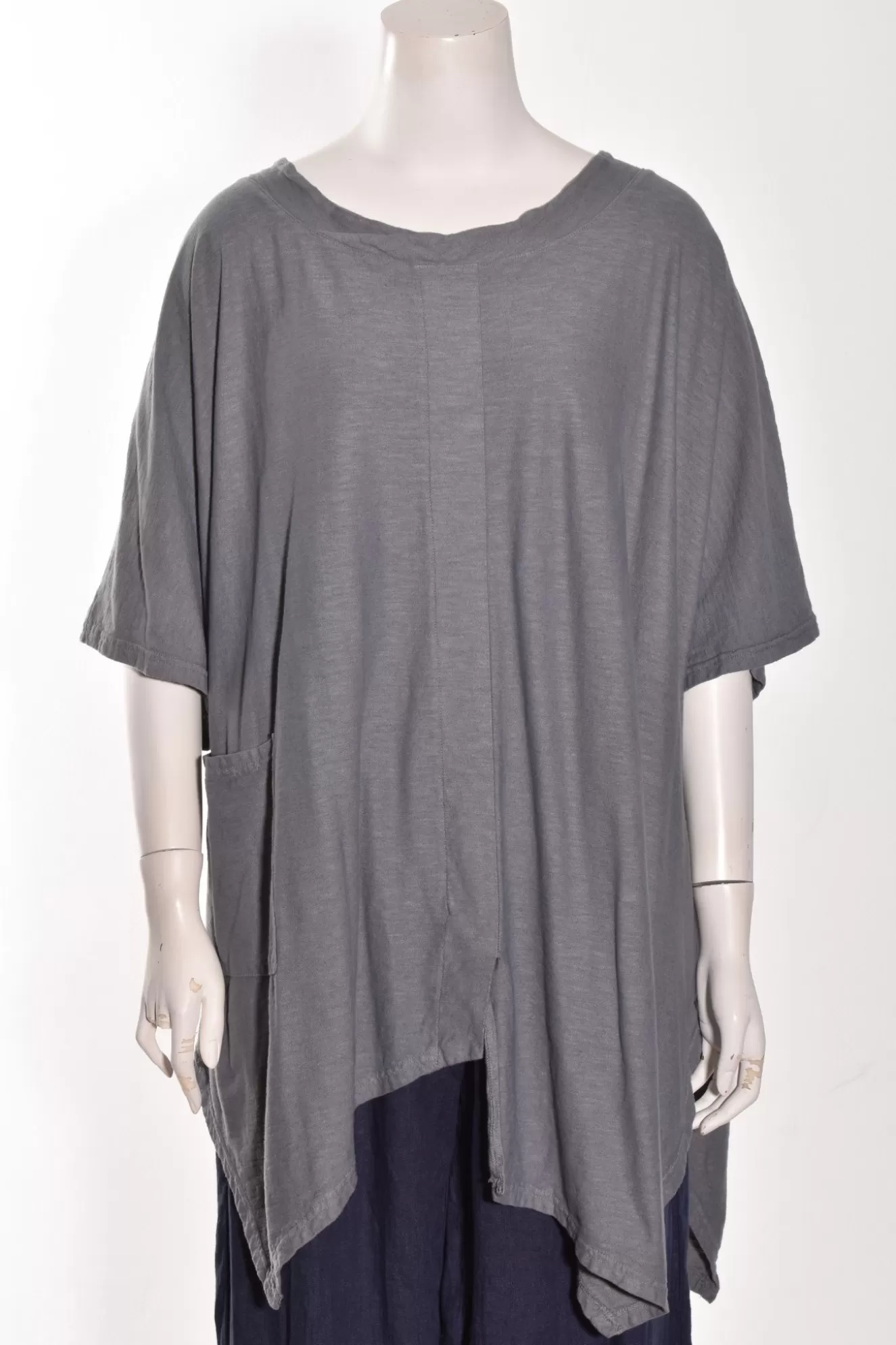 * Tunics>Cut Loose. One Size Pocket Cowl. Cobblestone