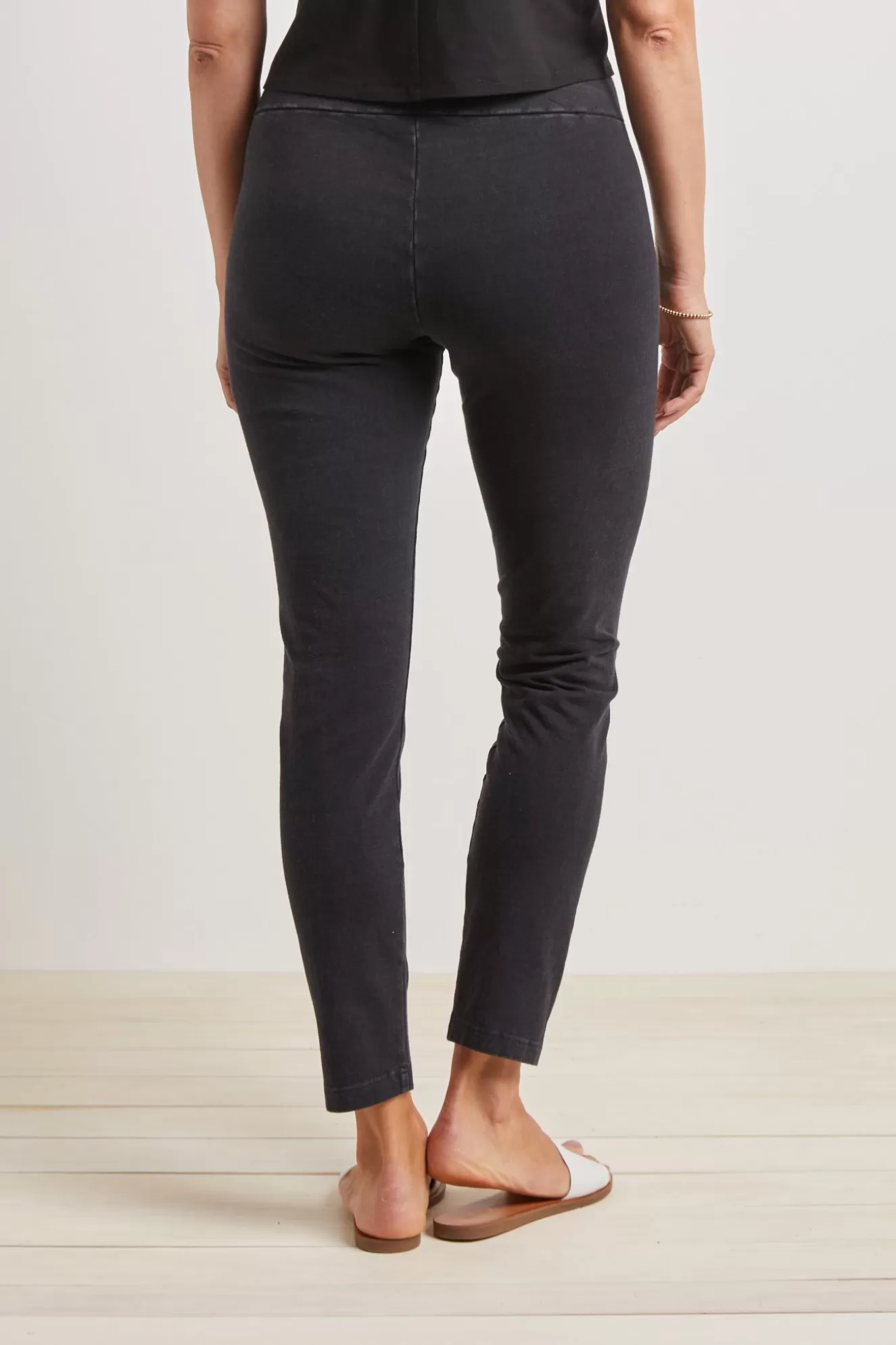 * Pants>Habitat. Stone Wash Cotton Stretch Crop Pant In . Black