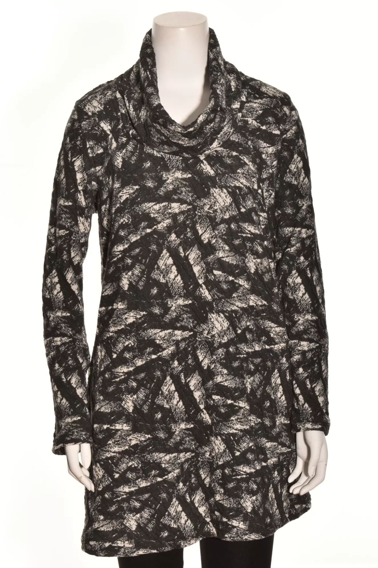 * Tunics>Komil. Jacquard Tunic. Charcoal