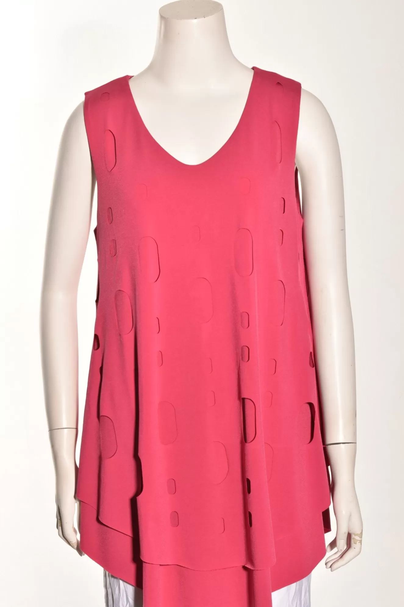 * Tunics>Kozan. Marianna Tunic. Magenta-Cut