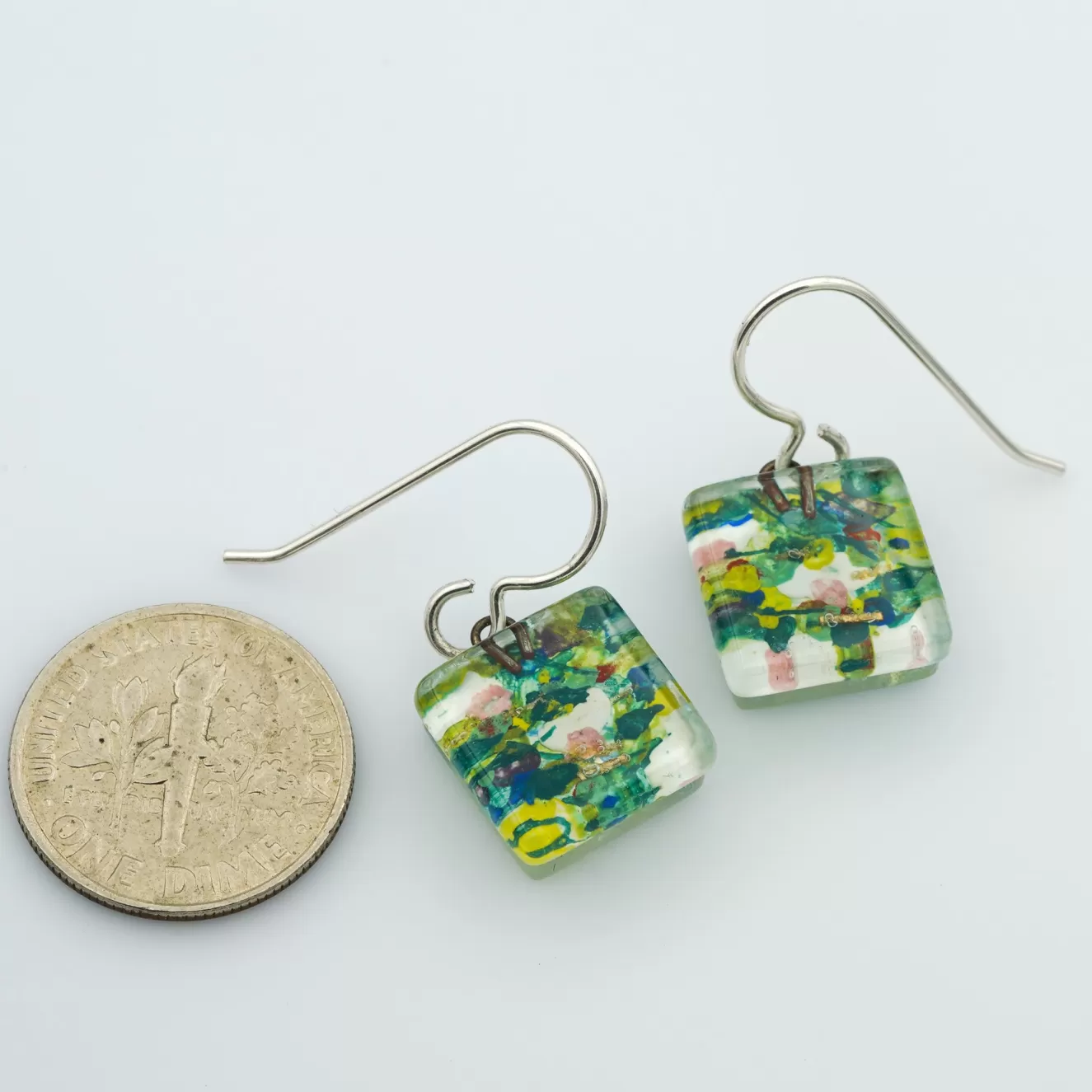 * Gifts>Momo. Earrings. Nenuphar Squares. Monet