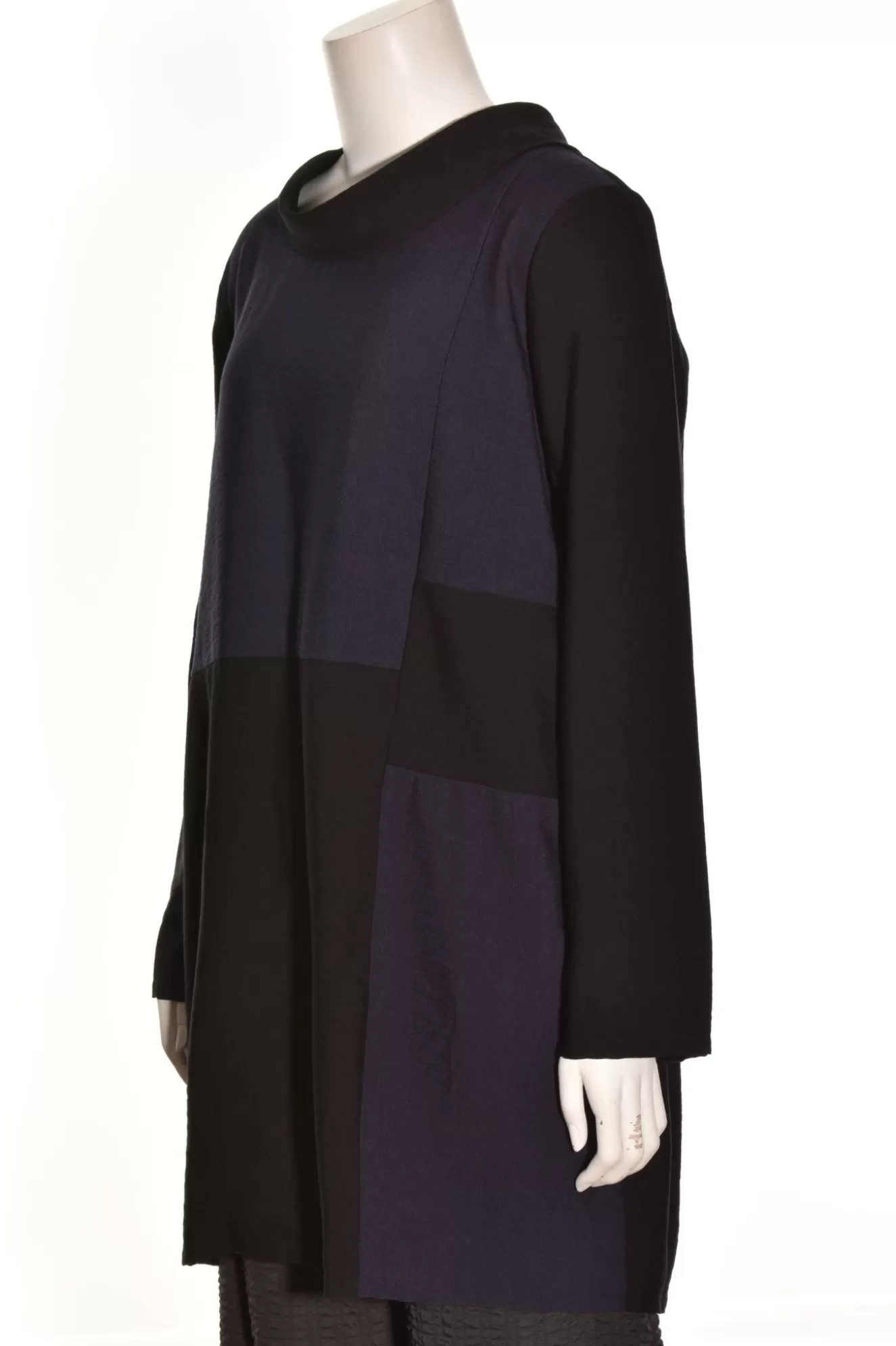 * Tunics>Niche. Chelsea Tunic. Black-Navy-Blue