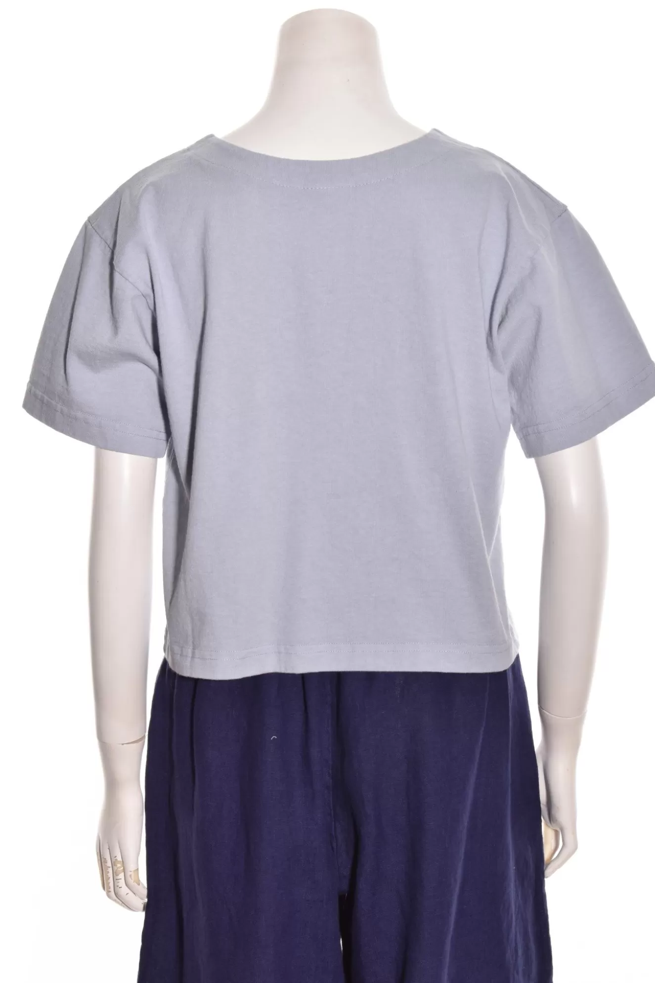 * Tees>Pacificotton. Short Sleeve Crop V-Neck. Flight