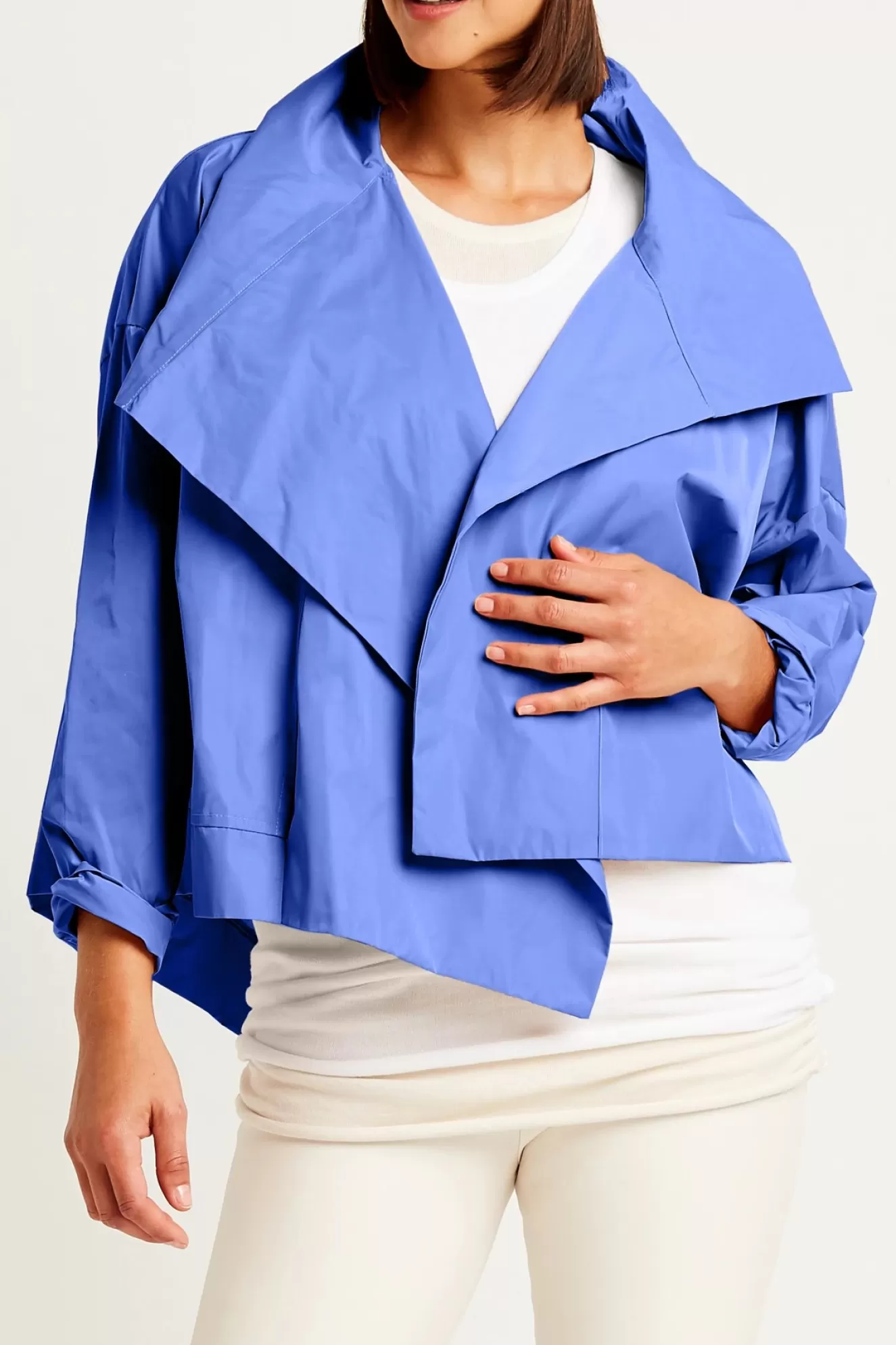 * Jackets>Planet. Asymmetrical Cropped Jacket.