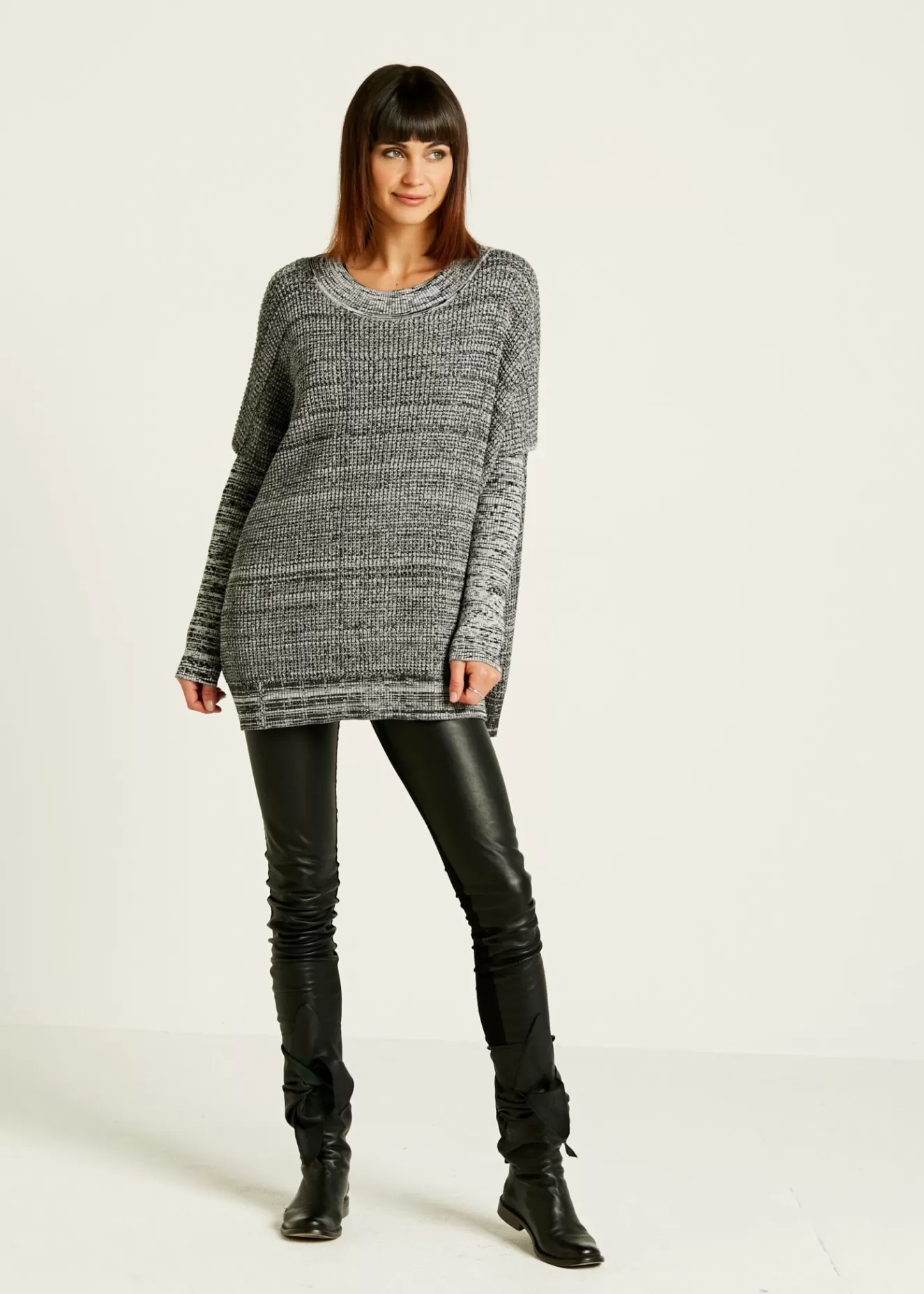 * Sweaters>Planet. One Size Melange Sweater. Black-And-White