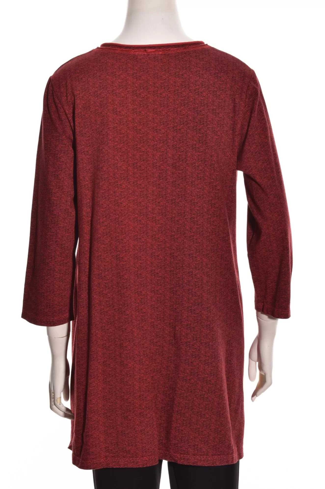 * Tunics>Prairie Cotton. Relaxed 3/4 Sleeve A-Line Tunic In Houndstooth. Scarlet