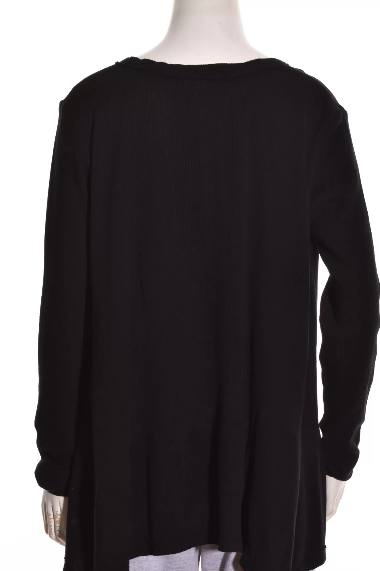 * Tunics>Prairie Cotton. Relaxed Long Sleeve A-Line Tunic. Black