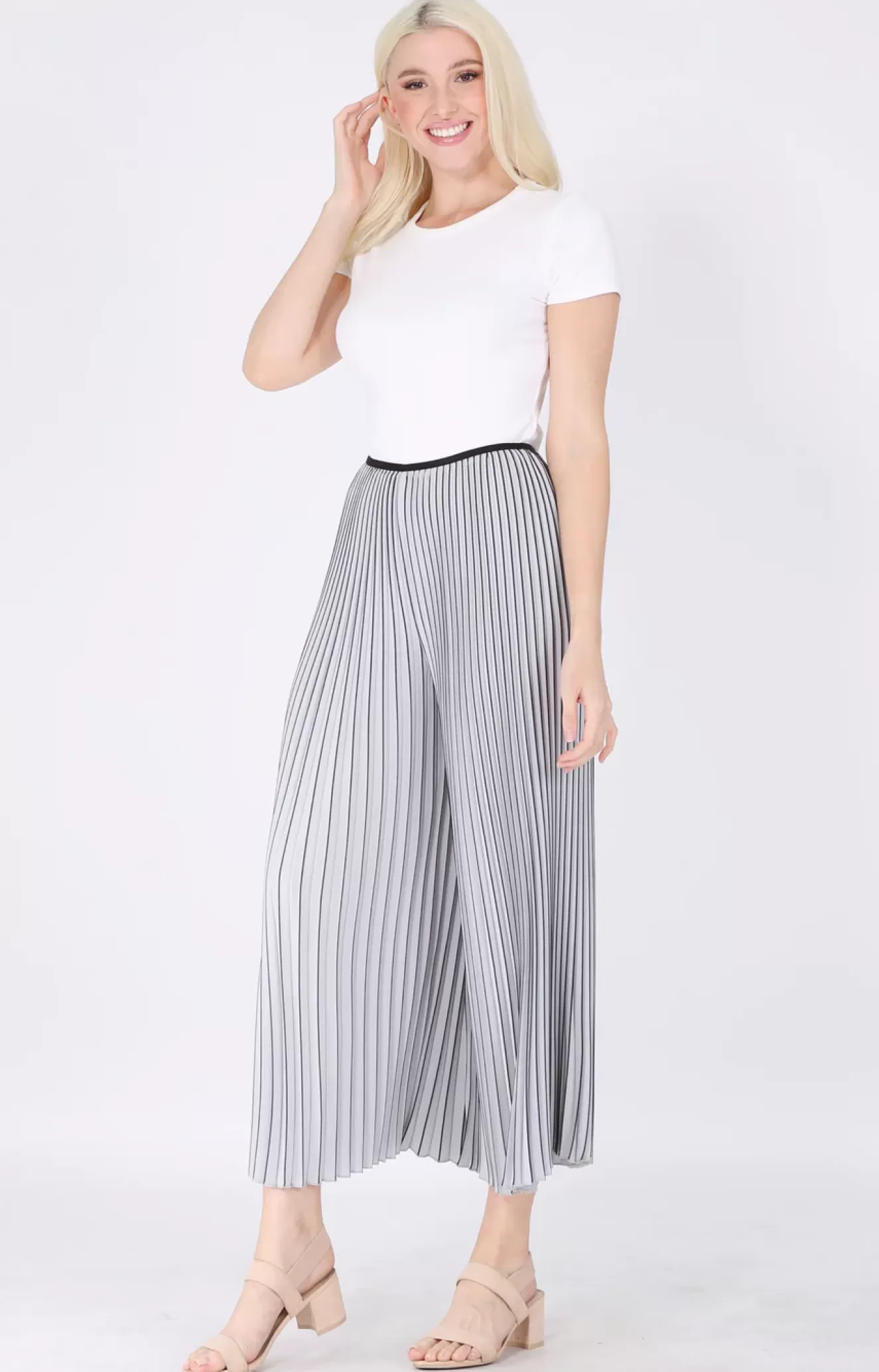 * Pants>Vanite Couture. Palazzo Pant.